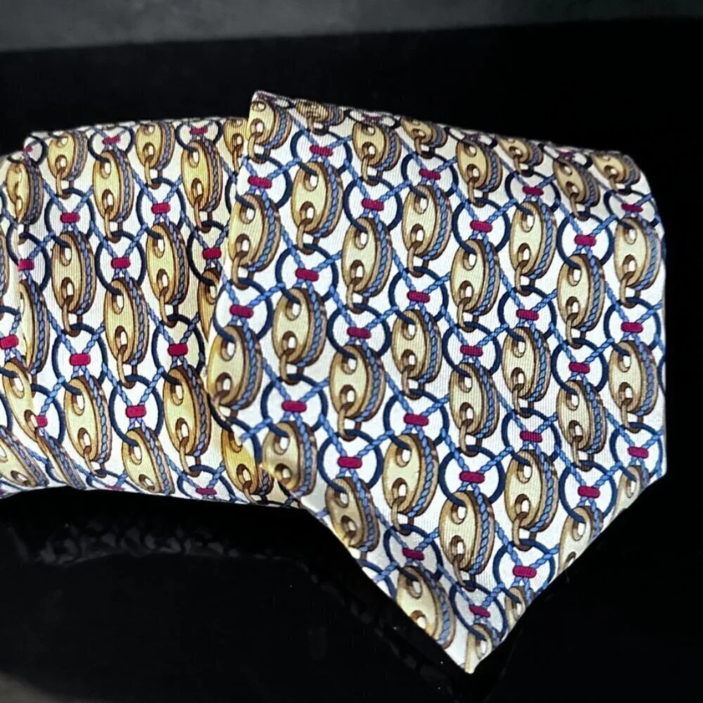 Gucci Gold Silk Tie Link Chain EUC Neckwear White Baroque rococo VTg